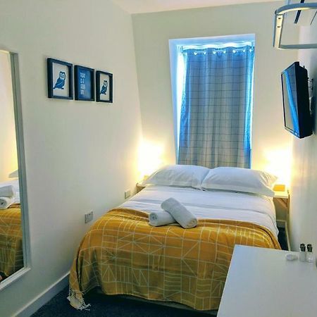 Hotel Oyo Lifestyle Wembar London Exterior foto